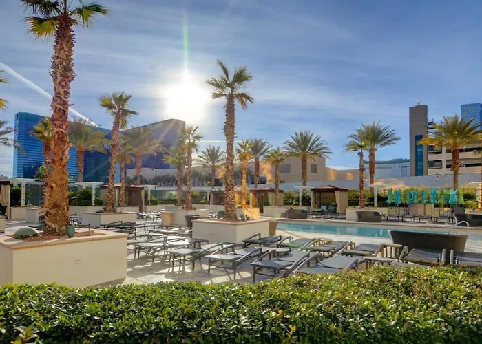 Mgm Signature-20-608 1Br 2Ba Balcony Jacuzzi Suite
